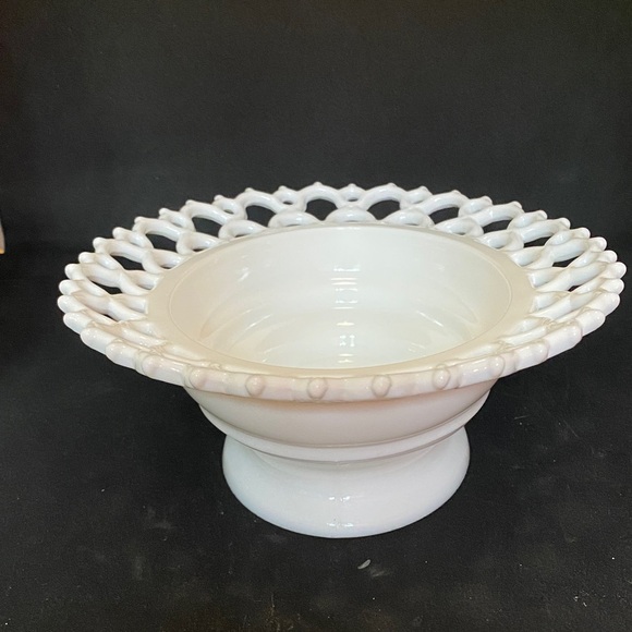 Elegant White Milk Glass Dinnerware Bowl - Picture 1 of 5